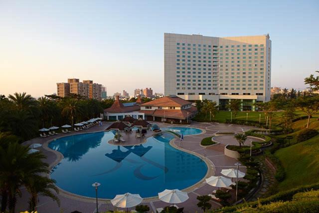 Parkview Hotels & Resorts Hualien City Exterior photo The Royal